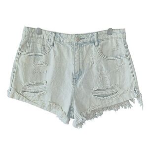Forever 21 Distressed Light wash Denim Shorts size 28